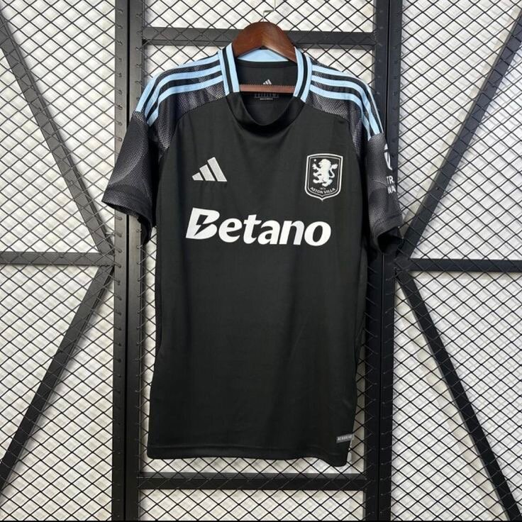 Maillot de foot noir