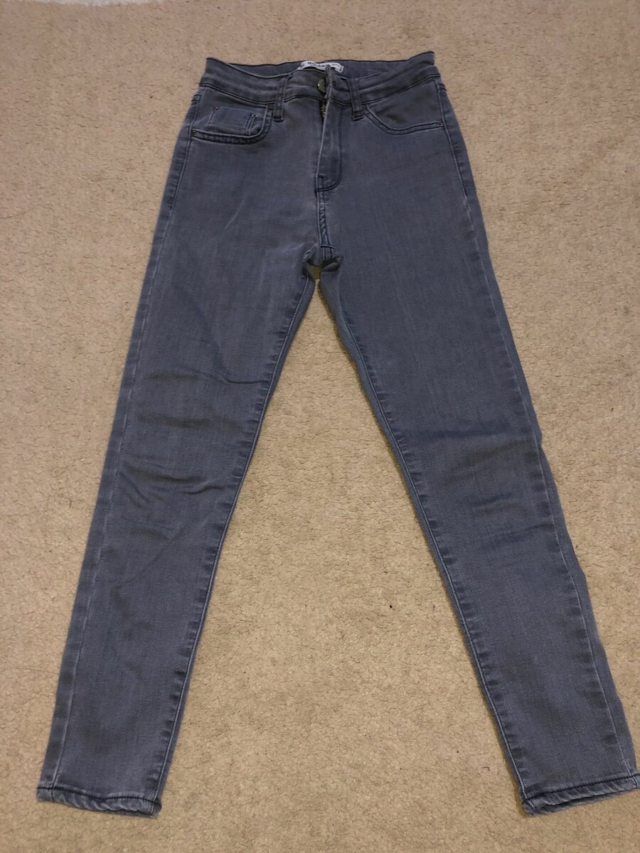 Все вещи по 100