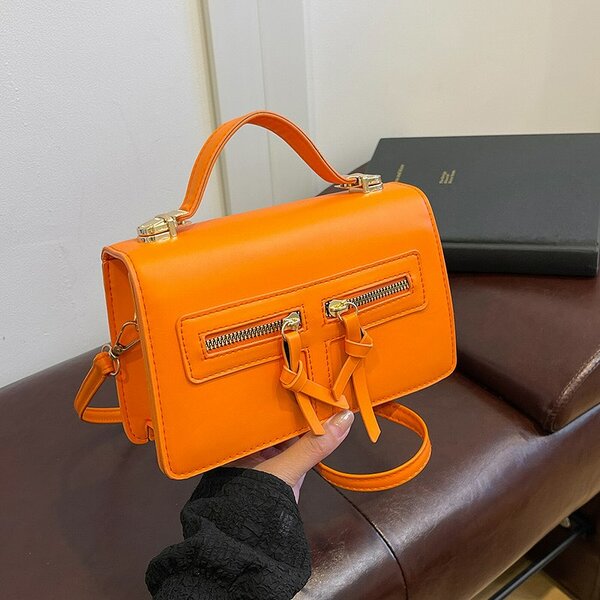 Stylish and fashionable women's bag orange