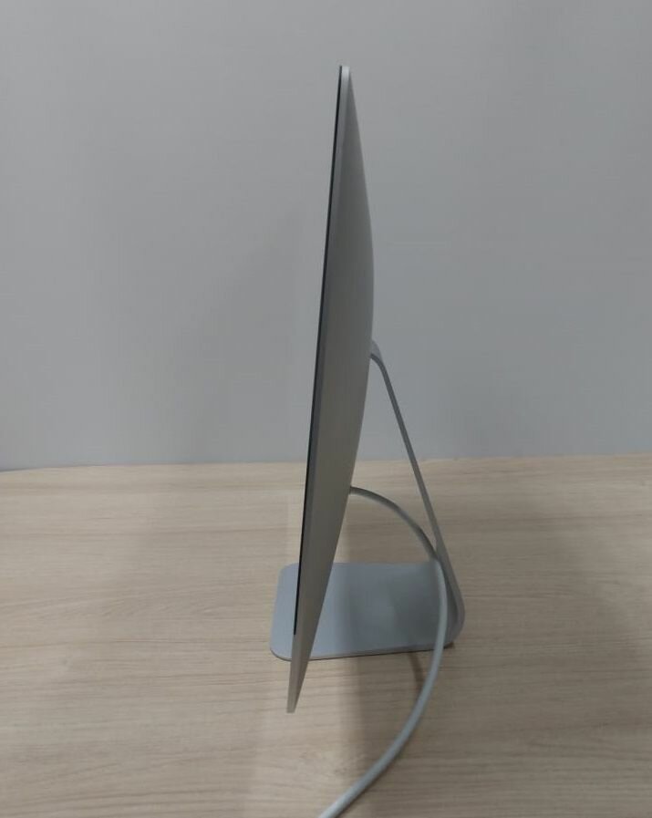 iMac 21.5 pouces tout-en-un