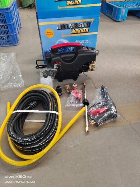 High pressure washer
