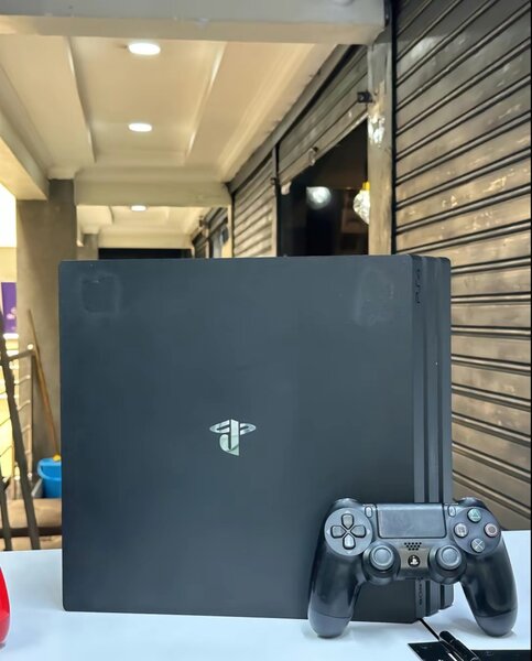 Play station 5 1TB with 2 controllers and Brand new PS5 slim