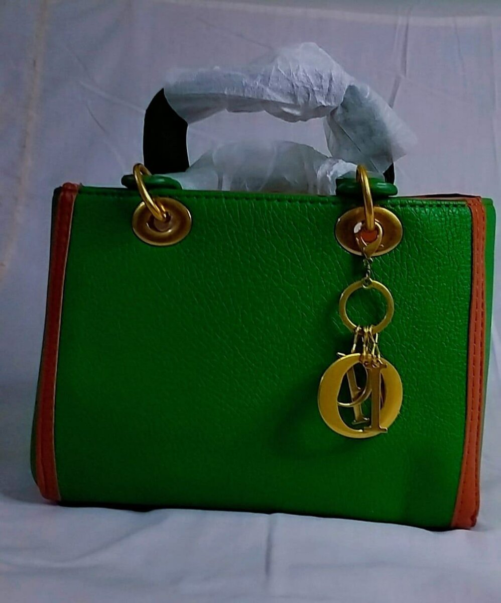 Sac à main en cuir élégante