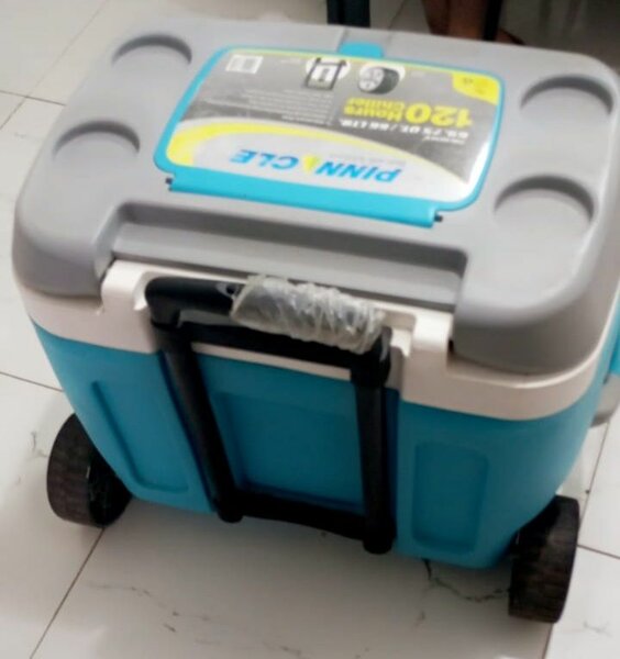 Glacière portable Pinnacle 66L