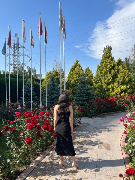 Черное платье