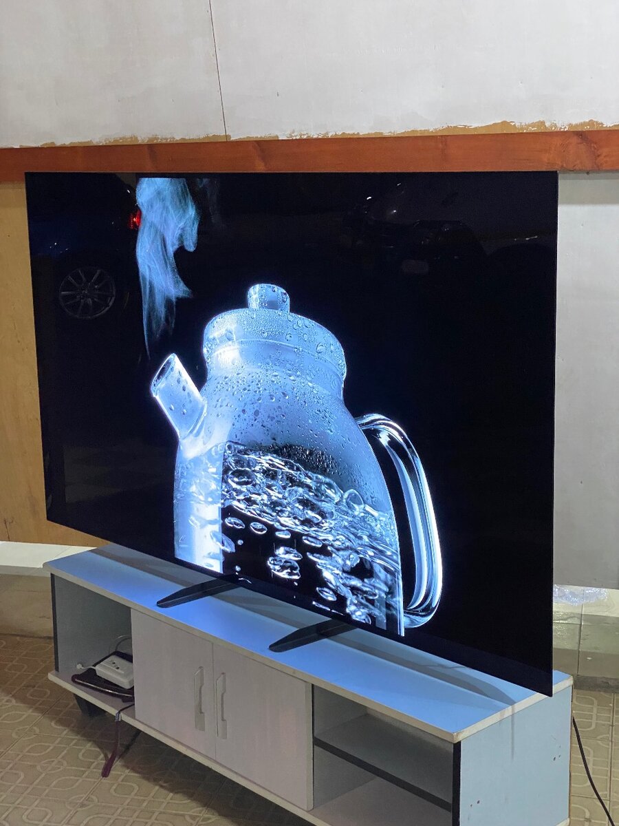 LG OLED C1