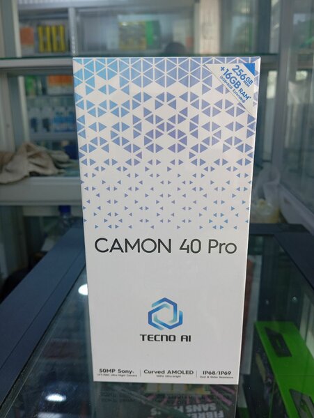 Camon 40pro