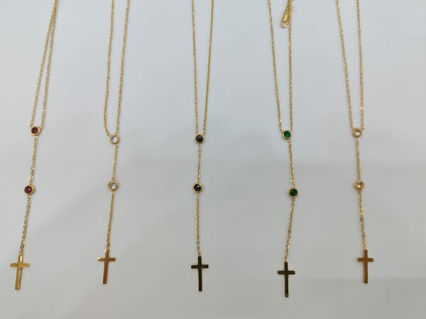 Elegant Cross Pendant Necklaces