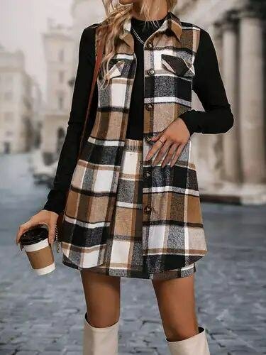 Ensemble jupe et veste à carreaux