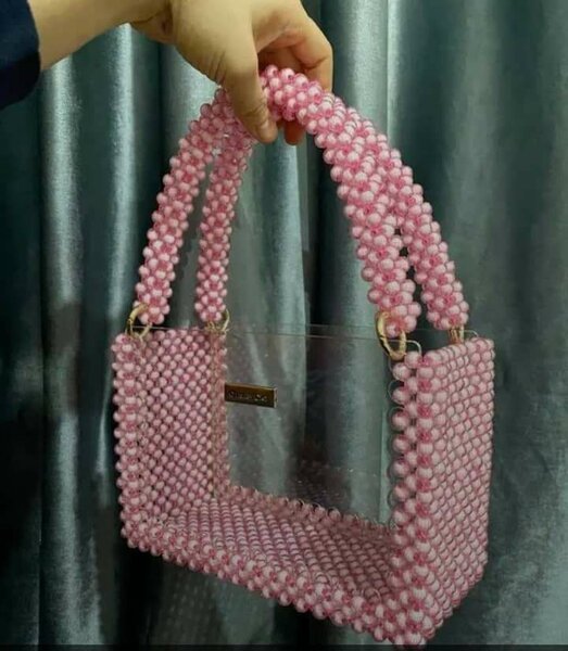 Sac à main en perles élégant