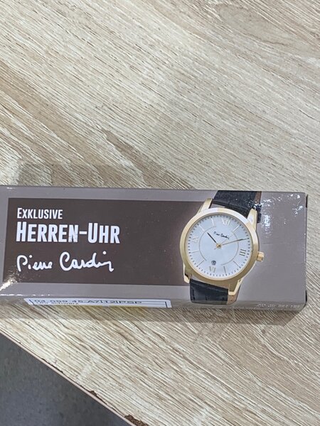 Pierre Cardin watch ( gold)