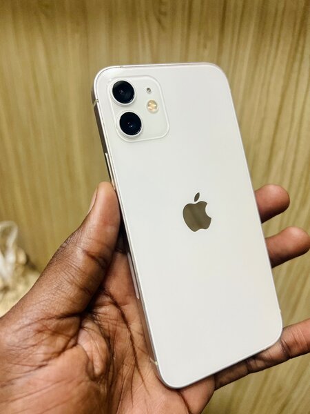 iPhone 12 - 256Go 2nd main