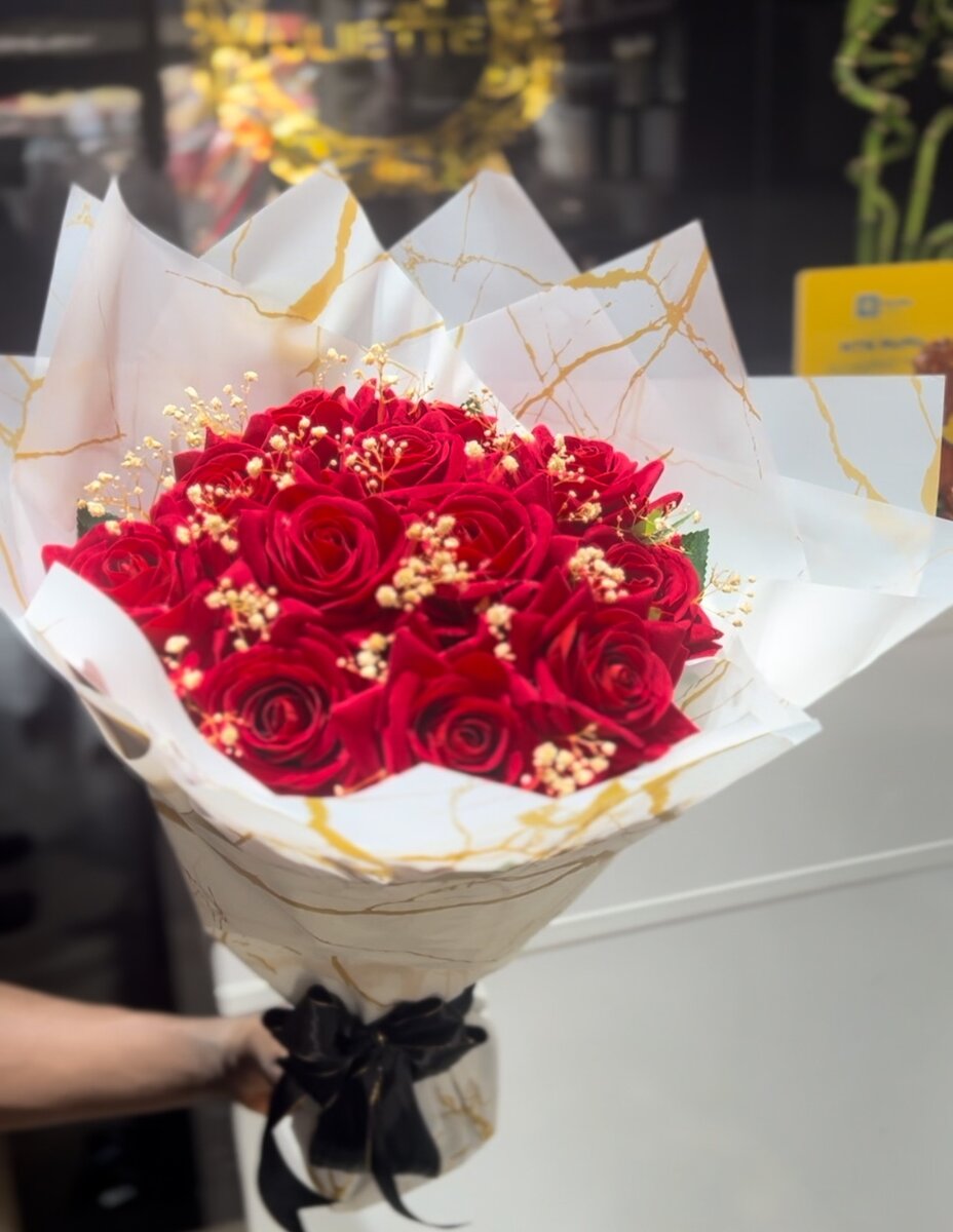 ARTIFICIAL ROSE FLOWER BOUQUET