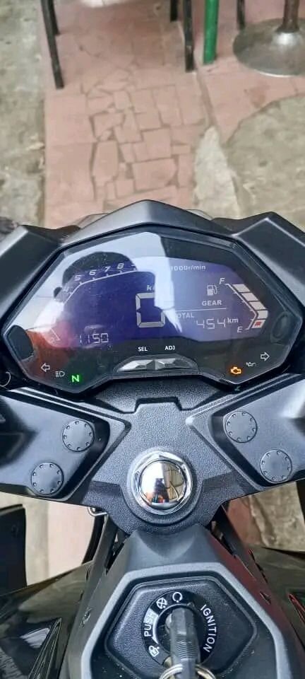 Moto Sportive Haojue DZ