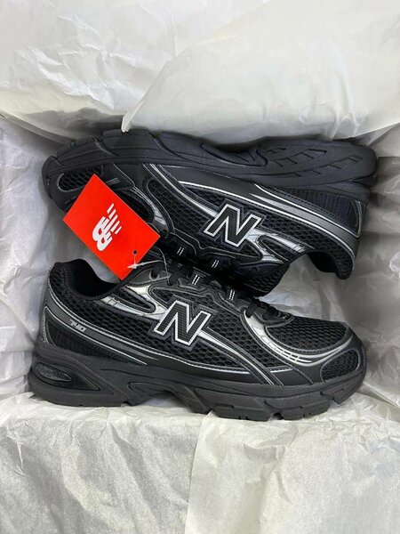 New Balance Sneakers Unisex