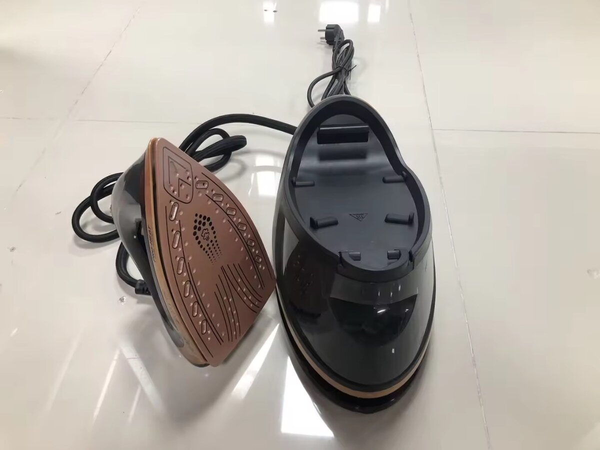 Паровой утюг(парогенератор)