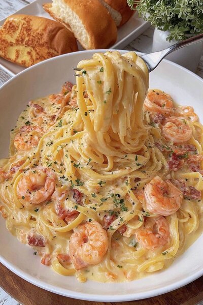 Pâtes crémeuses aux crevettes