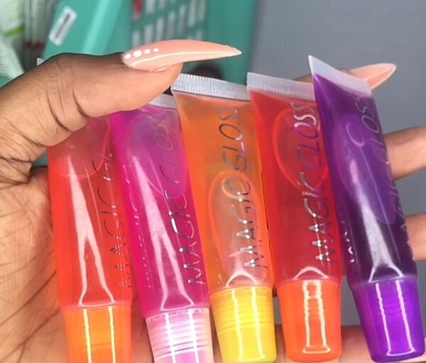 Gloss à Lèvres Brillants Magiques