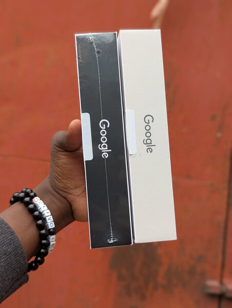 Google pixel 6pro brand new boxed original