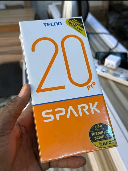 Tecno Spark 20 Pro 256GB