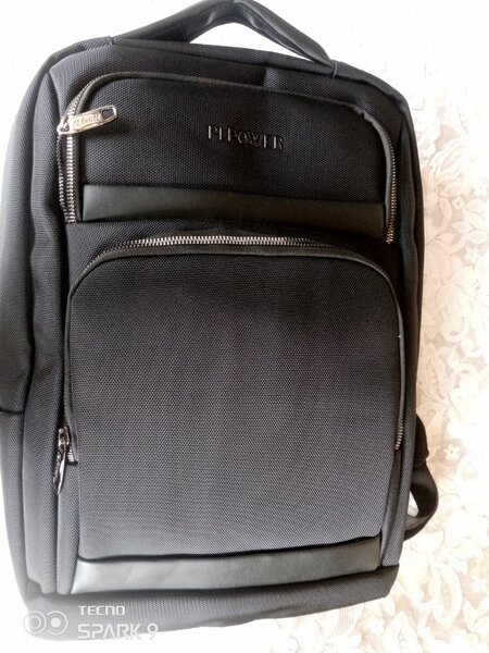 Sac à dos polyvalent noir