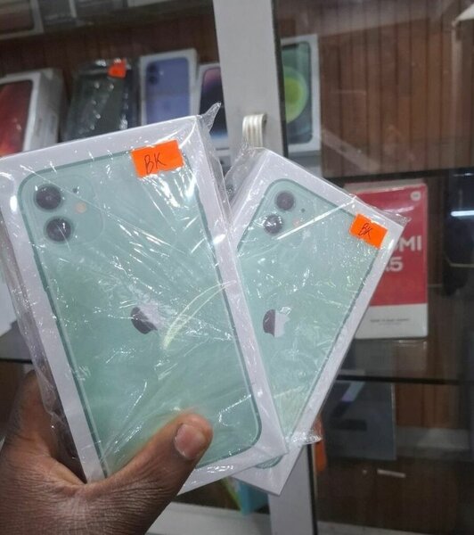 iPhone 11 - Vert 64 Go