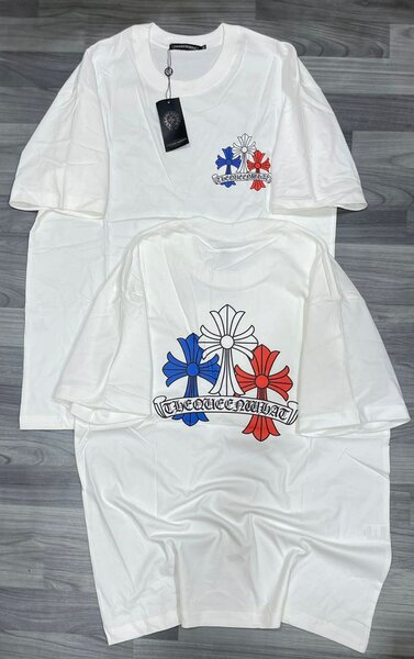 T-shirt unisexe à design tricolore