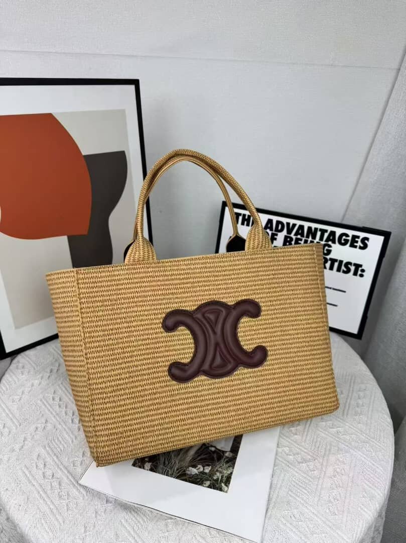 Sac à main coloré en raphia