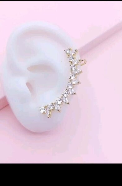 Elegant Crystal Ear Cuff