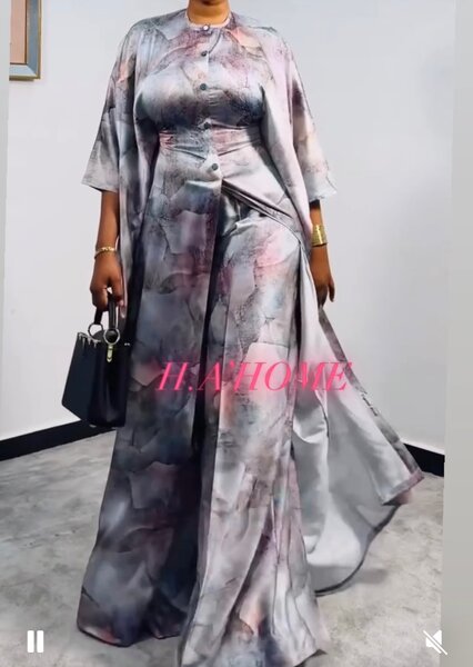 Tenue élégante fluide pour femmes