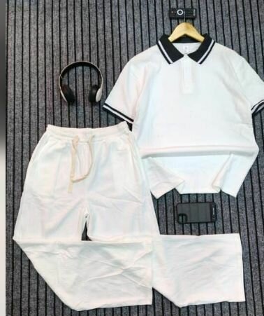 T-shirt et pantalon confort