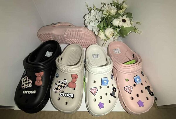 Crocs