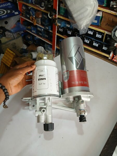 Pompe à main Renualt DXI VOLVO