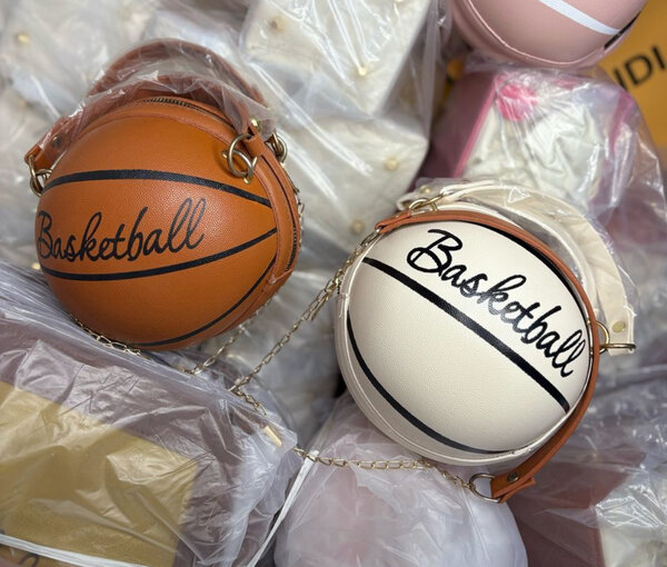 Sac à main forme basket