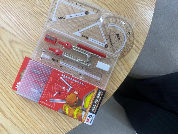 Ensemble Géométrie École