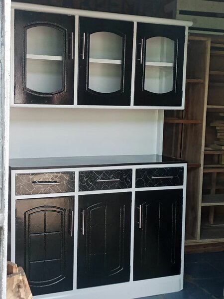 Wardrobe and kitchen units