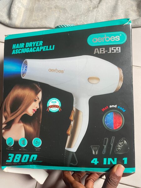 Séchoir à cheveux Aerbes 4 en 1