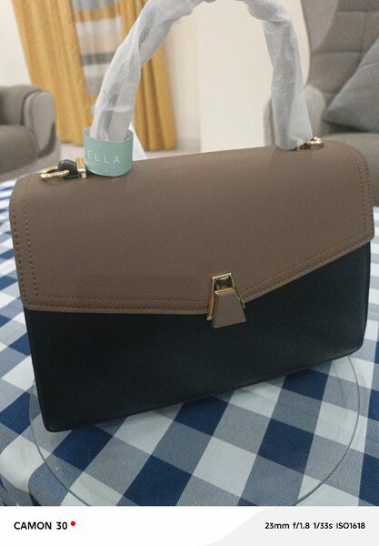 Sac à main élégant en cuir