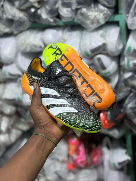 Chaussures de Football Predator