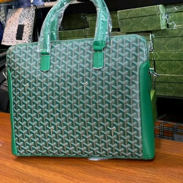 Sac à main en cuir Goyard pour homme et femme