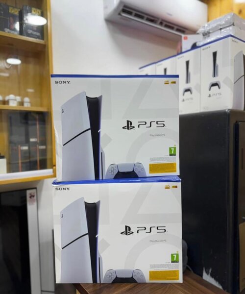 PLAY STATION 5 SLIM (1TB)