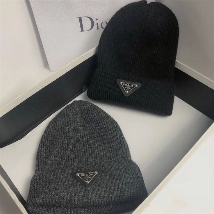 Bonnet en laine Prada