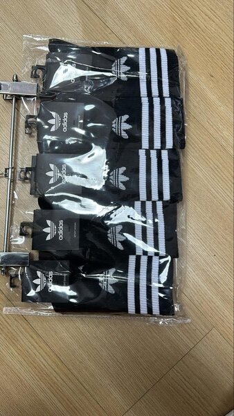 Chaussettes noires Adidas unisexes