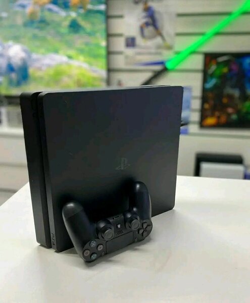 Console PS4 avec manette - PlayStation 4