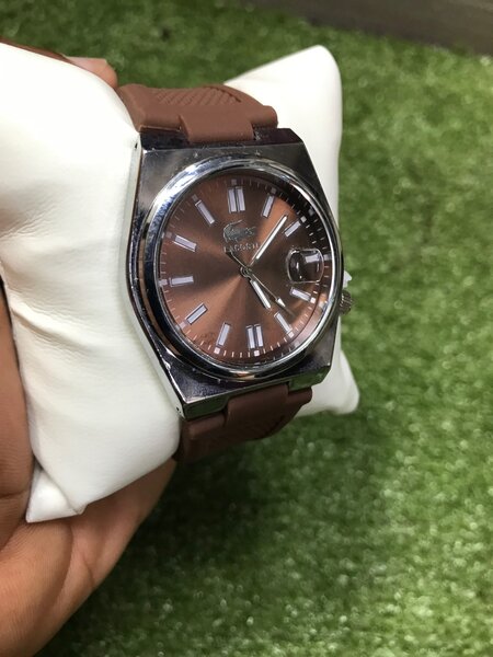 Montre Lacoste en silicone