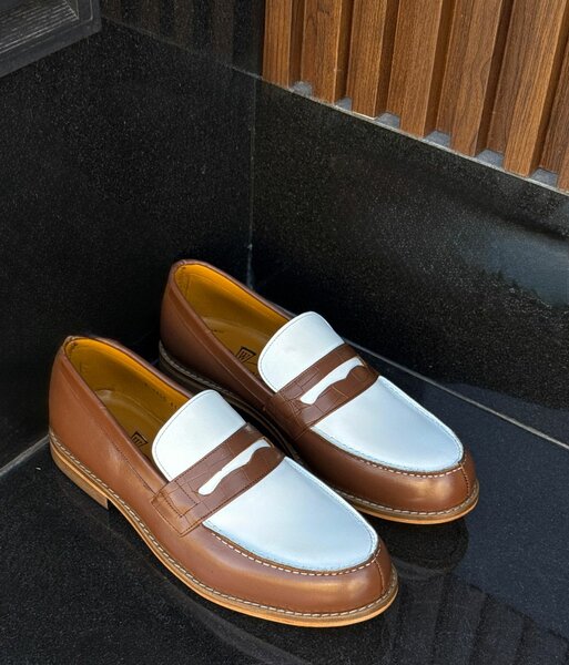 Mocassins cuir bicolores élégants