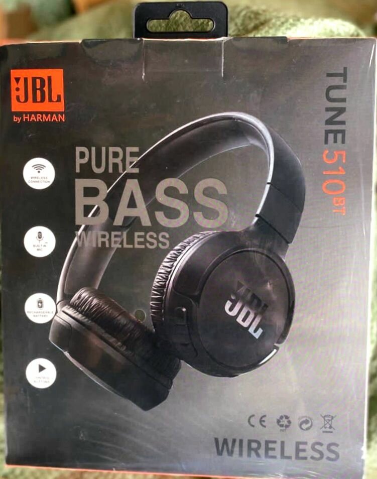 JBL Pure bass Headset