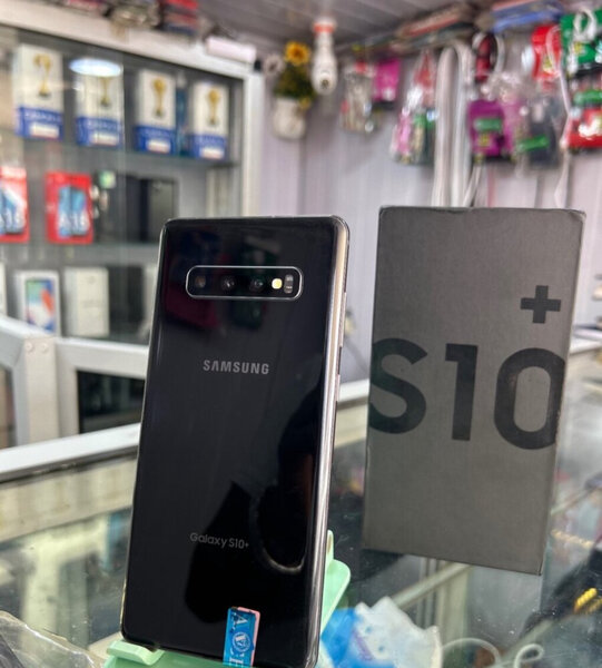 Samsung Galaxy S10+ Noir