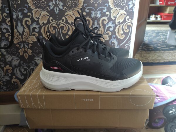 Кросовки лилинг