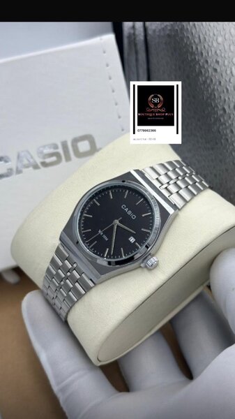 Montre Casio authentique en acier avec sa boîte
